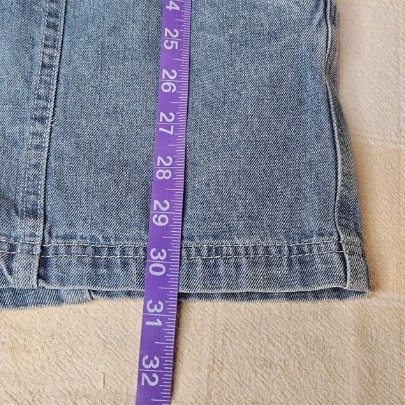 Storia Light Wash Denim Button Front Ruffle Collar Belt Loop Side Pockets Romper - Picture 10 of 14